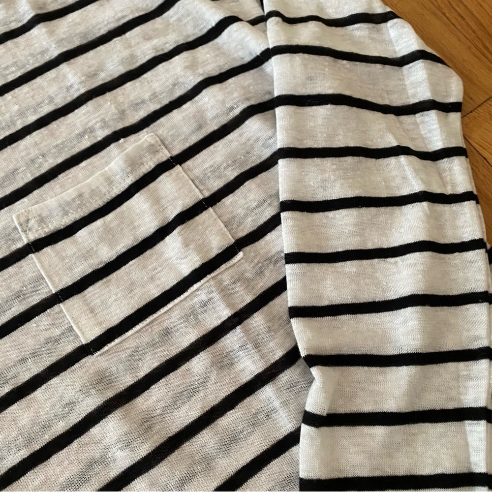 Vince 100% Linen Oversized Long Sleeve Top - Picture 3 of 5